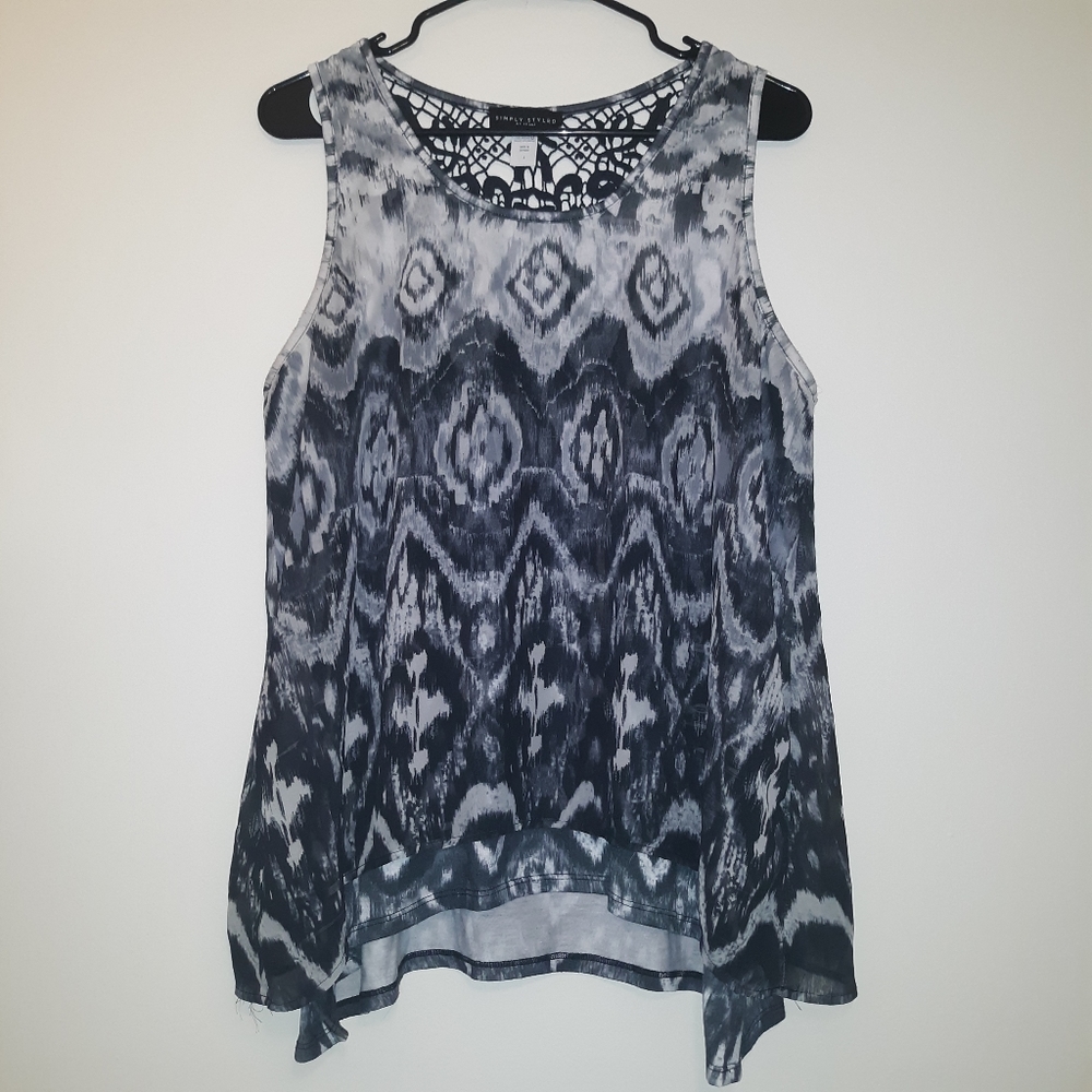 Printed Shirt with Lace